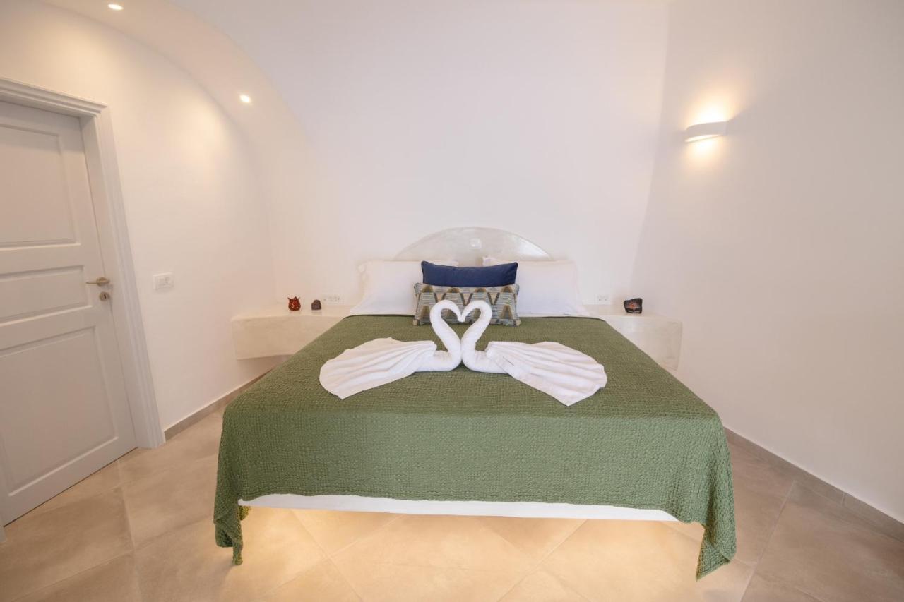 Sunborn Oia Suites מראה חיצוני תמונה